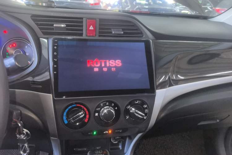 Used Honda Crider 2015 1.8L automatic comfort version