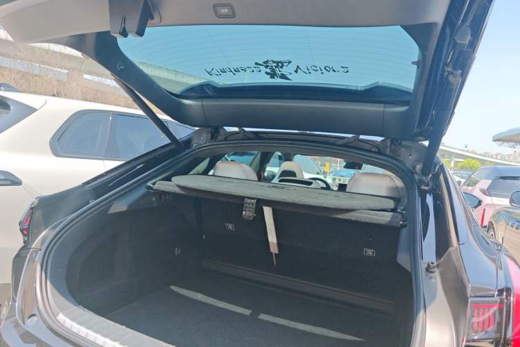 Used Zeekr 001 2022 Ultra-Long Range Dual-Motor ME Version
