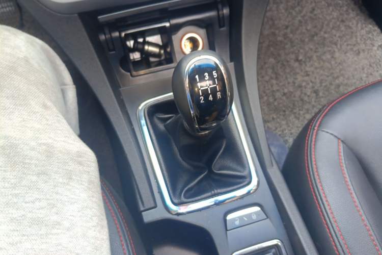 Used Geely Auto Emgrand 2015 Sedan 1.5L Manual - Top Trim Level
