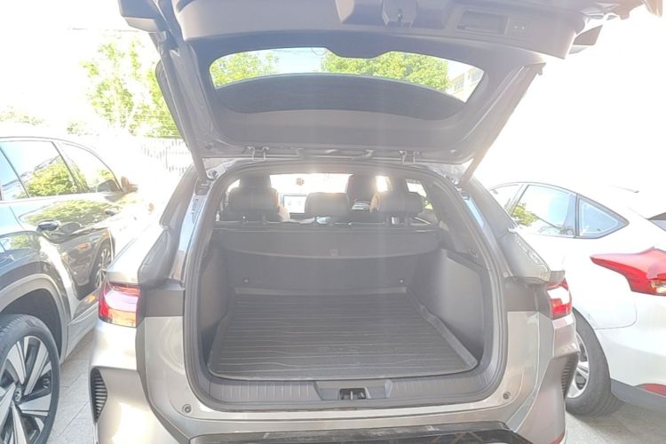 Used BYD Song PLUS New Energy 2024 Honor Edition EV 520km Luxury Model