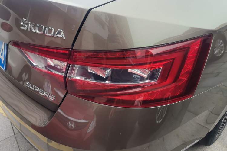 Used Skoda Superb 2016 TSI280 DSG Innovation Edition