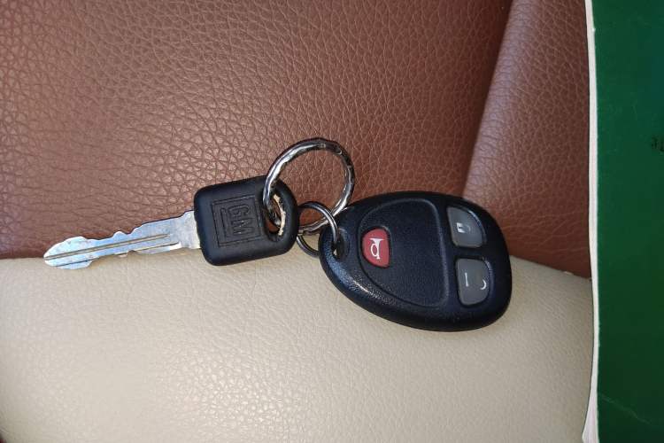 Used Buick GL8 2013 2.4L Classic Edition
