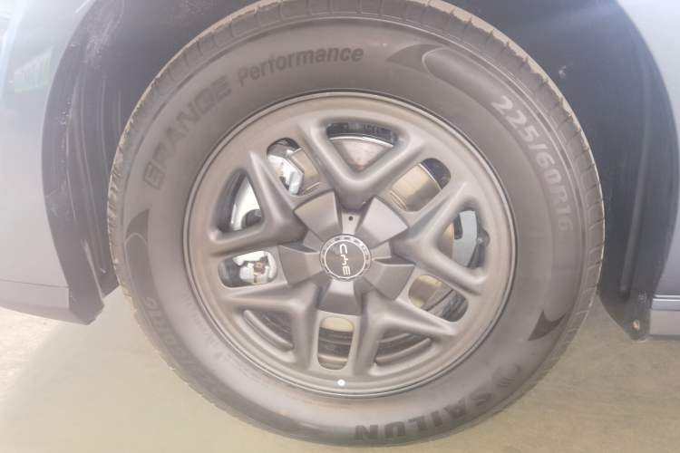 Used BYD Seal 05 DM-i 2026 DM-i 128KM Luxury Edition Exterior 4