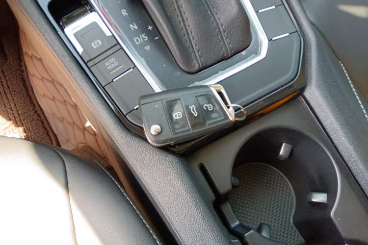 Used Volkswagen Lamando 2019 280TSI DSG Comfort Edition China VI standard