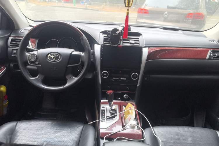 Used Toyota Camry 2013 2.0G Comfort Edition
