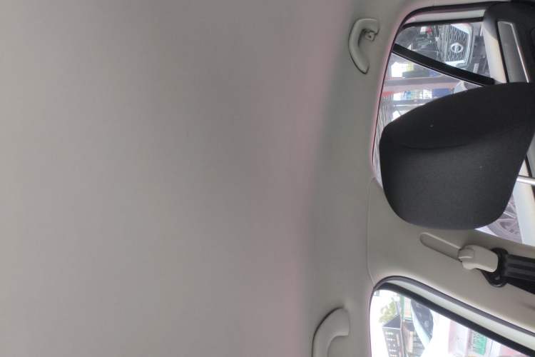 Used Volkswagen Bora 2015 Value Edition 1.6L Manual Fashionable Style
