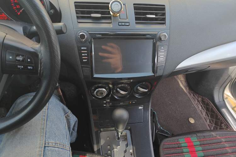 Used Mazda 3 2015 Sedan 2.0L Automatic Sport Model Audio And AC Panel