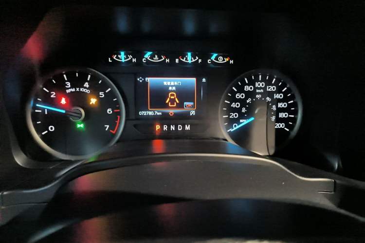 Used Ford F-150 Raptor 
