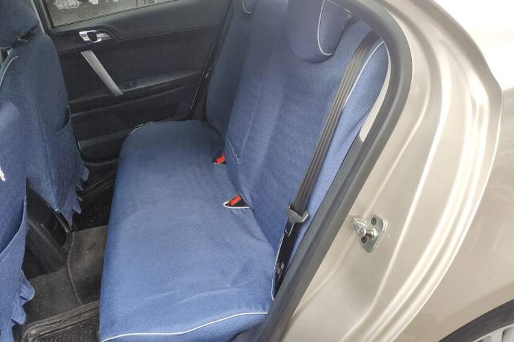 Used Roewe 550 2013 Classic Edition 550 1.8L Automatic Fashion Model