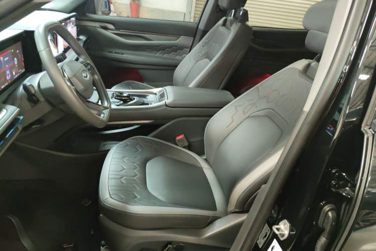 Used Ford Edge 2023 Ford Explorer L 2.0T EcoBoost Two-Wheel Drive 7-Seater Luxury Model
