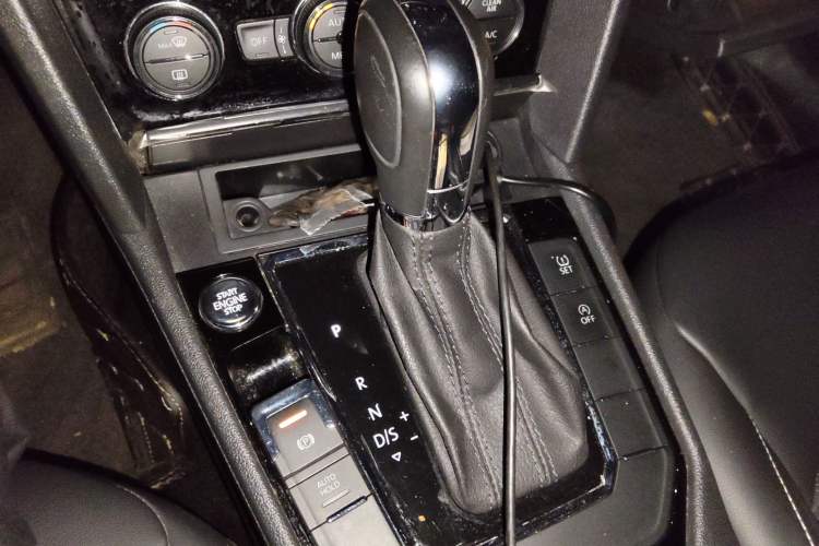 Used Volkswagen Lamando 2019 280TSI DSG Comfort Edition China V Standard Gear Lever