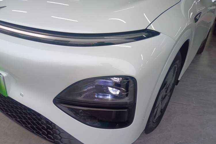 Used XPeng G6 2025 625 Long-Range Max Flagship Edition Left Front Headlight