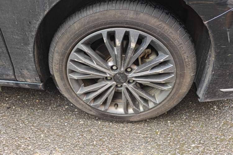 Used Dongfeng Aeolus Yixuan MAX 2021 1.5T Ultra-Stylish Trendsetter Edition
