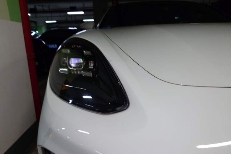 Used Porsche Panamera 2021 Panamera 4 Executive Long Wheelbase 2.9T Right Front Headlight