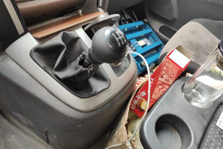 Used Jinbei Express 2020 2.0L Upgraded Version China VI Standard 6-Seater 1TZS