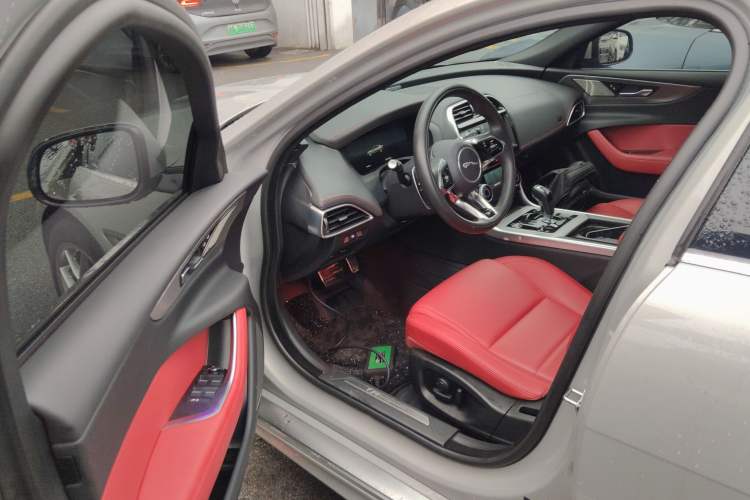 Used Jaguar XEL 2024 2.0T 250 PS R-DYNAMIC S Advanced Sport Edition
