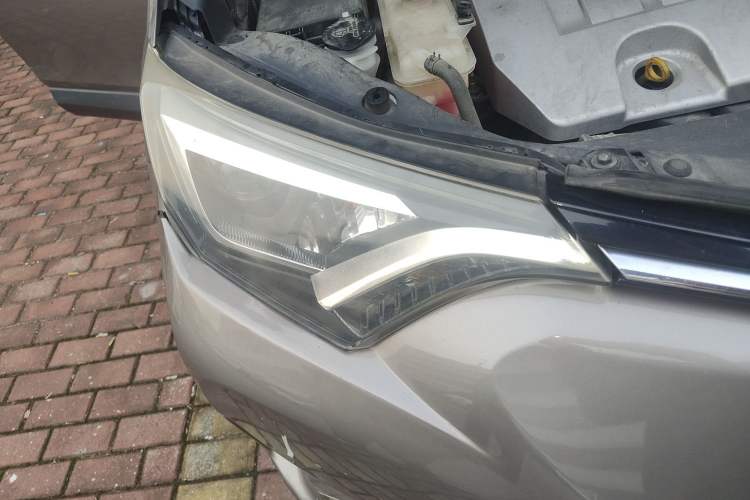 Used Toyota RAV4 2016 2.0L CVT Two-Wheel Drive Smart Edition China V Standard