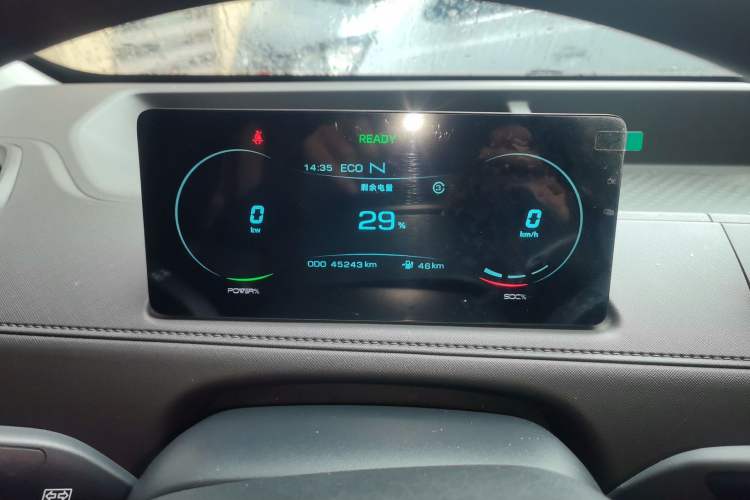 Used JMC E Fushun 2025 Model, Open Window Version, 41.86 kWh, Short Axle, Low-roof