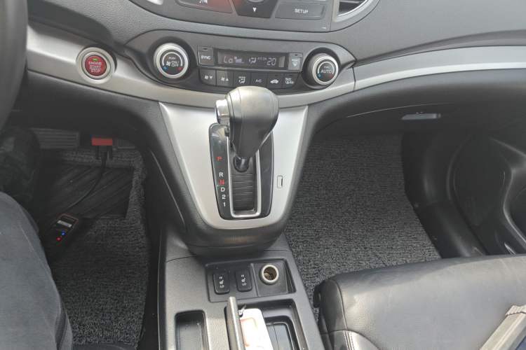 Used Honda CR-V 2013 2.4L two-wheel drive luxury version