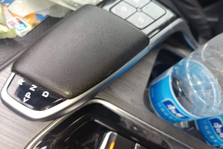 Used CHANGAN UNI-T 2020 1.5T Prestige Version
