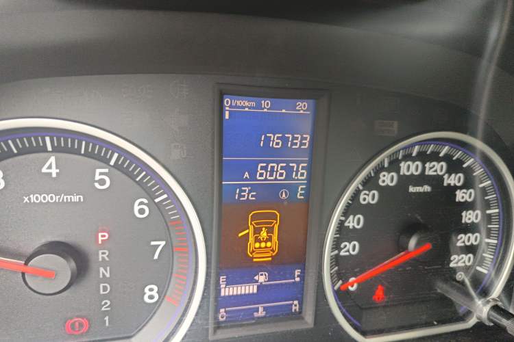 Used Honda CR-V 2010 2.4L automatic four-wheel drive luxury version