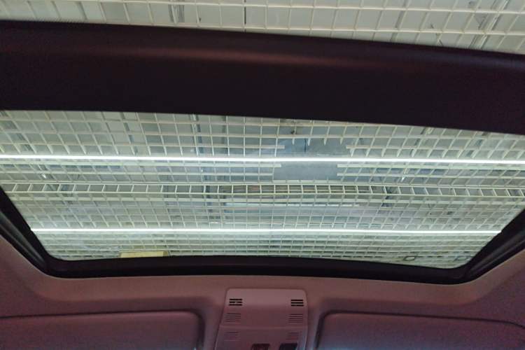 Used BMW X1 2013 sDrive18i Leading Model Headliner