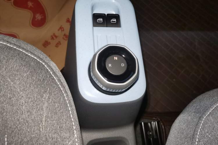 Used Geely Galaxy Panda 2024 Panda Mini 200km Endurance Bear