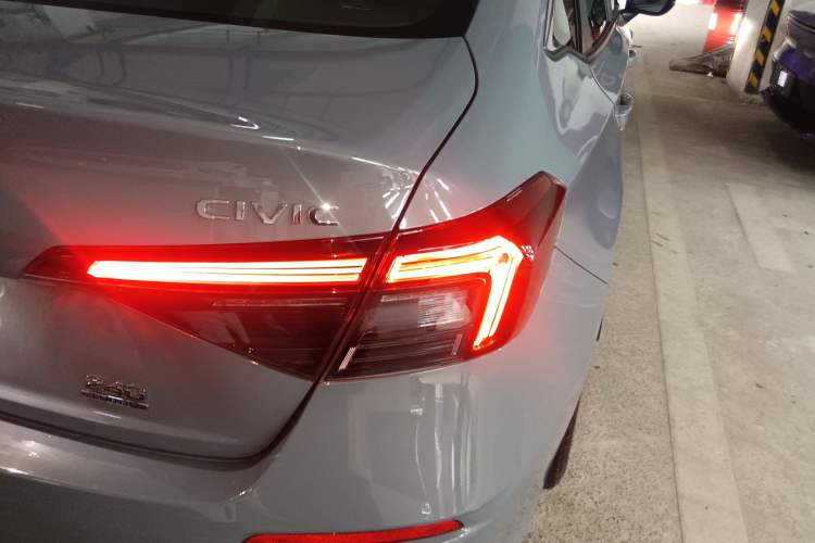 Used Honda Civic 2025 240TURBO CVT Smart & Fun Plus Right Rear Taillight