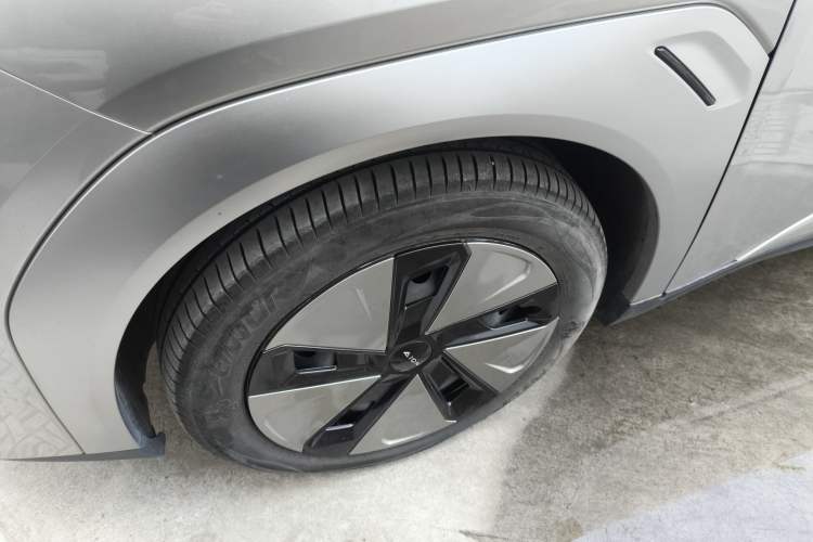 Used AION Y 2022 Plus 70 Enjoy Edition