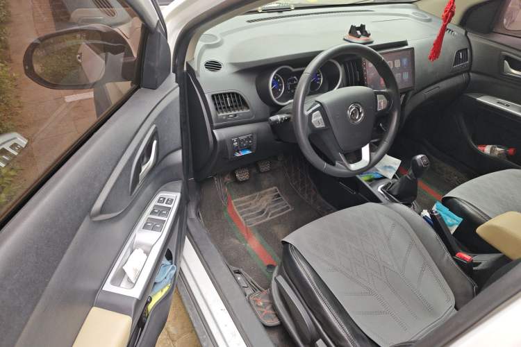 Used Dongfeng Aeolus AX3 2017 Leading Edition 1.5L Manual Shangkui Model