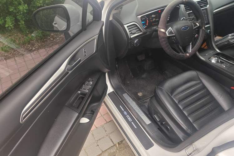 Used Ford Mondeo 2017 EcoBoost 180 Stylish Model
