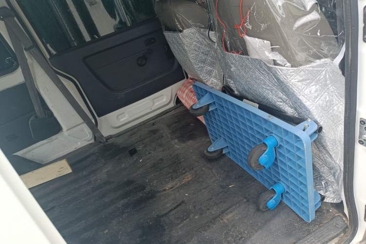 Used Jinbei Hiace X30 2021 1.5L Comfort Model Air-Conditioner-Free Version National VI Standard SWC15M Bus
