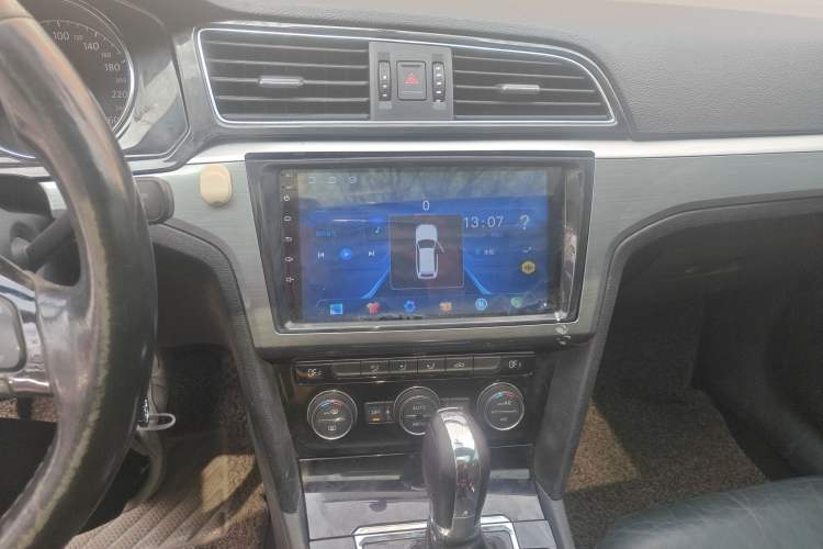 Used Volkswagen Lamando 2015 330TSI DSG Comfort Edition
