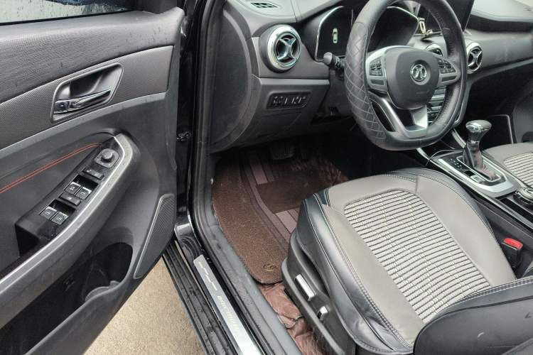 Used BAIC Beijing X5 2018 1.5T CVT New Smart Version China V Emission Standard