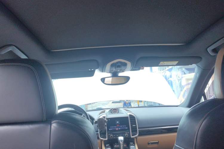 Used Porsche Cayenne 2016 Cayenne Platinum Edition 3.0T