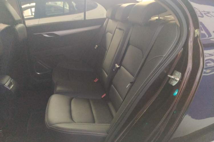 Used Geely Auto Emgrand 2018 1.5L CVT Upward Connect Edition
