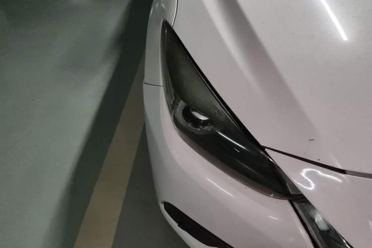 Used Mazda Mazda 3 Axela 2017 Sedan 1.5L Automatic Luxury Model China VI Standard