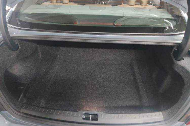 Used Volvo S60 2024 B4 Zhiyi Luxury Edition