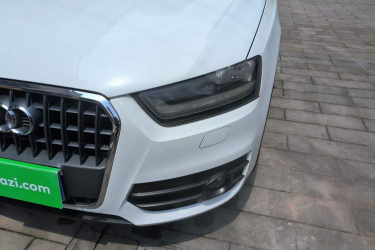 Used Audi Q3 2015 35 TFSI Ambition Edition Left Front Headlight