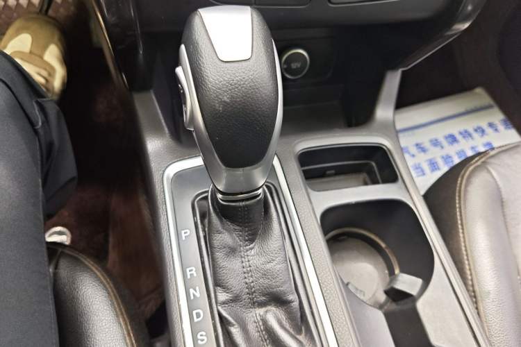 Used Ford Kuga 2019 EcoBoost 180 Two-Wheel-Drive Titanium Plus Model China VI Standard
