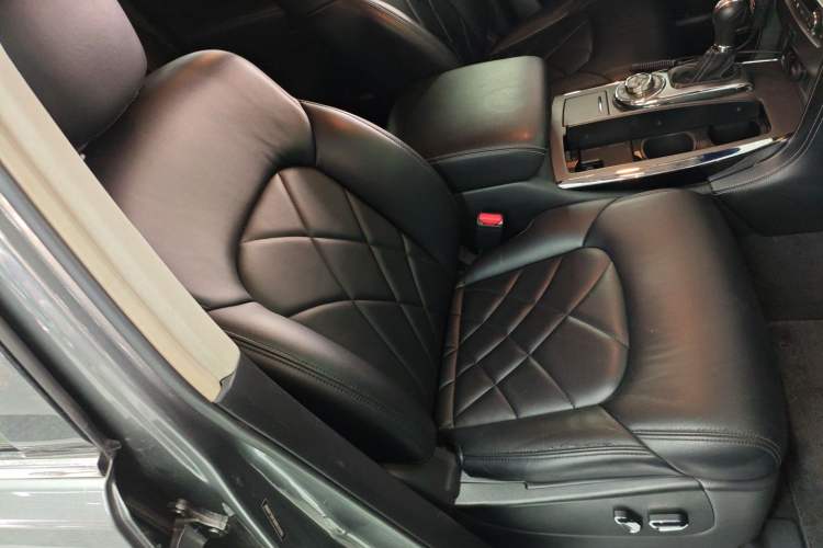 Used Nissan Patrol 2017 4.0L XE Middle East Version
