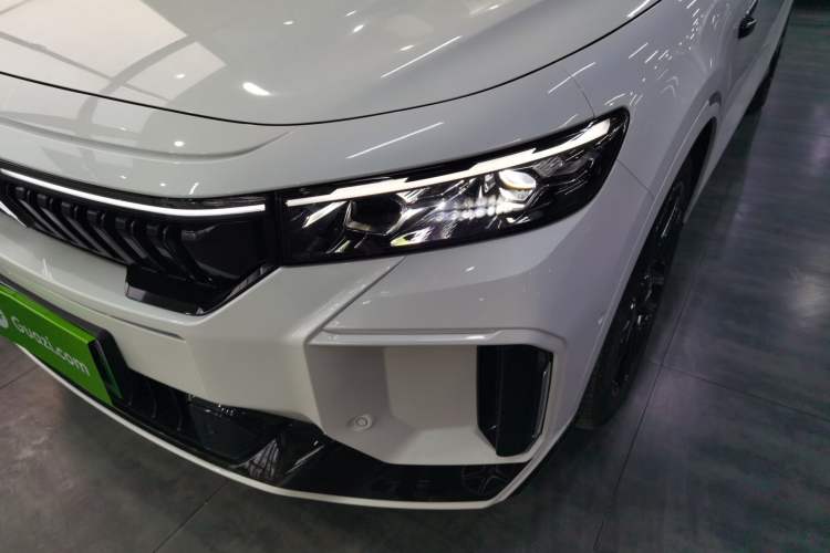 Used VOYAH FREE 2024 Ultra-Long Range Intelligent Driving Version Left Front Headlight