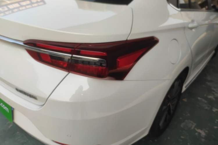 Used Chery Arrizo GX 2019 Pro 1.5T CVT Model Color Version China VI Standard Right Rear Taillight