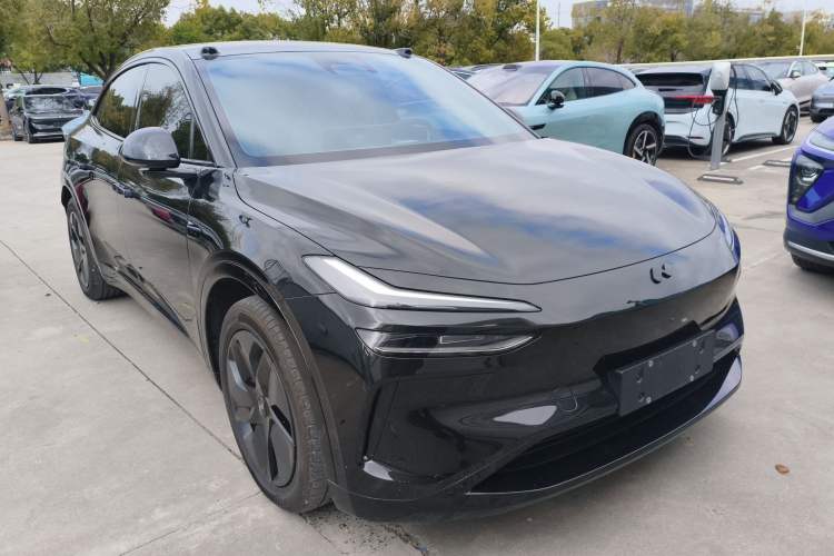 Used ONVO L60 2024 60 kWh Rear-Drive Version
