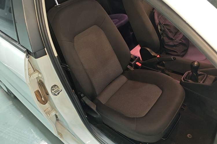 Used Volkswagen Jetta 2017 1.4L Manual Fashion Edition