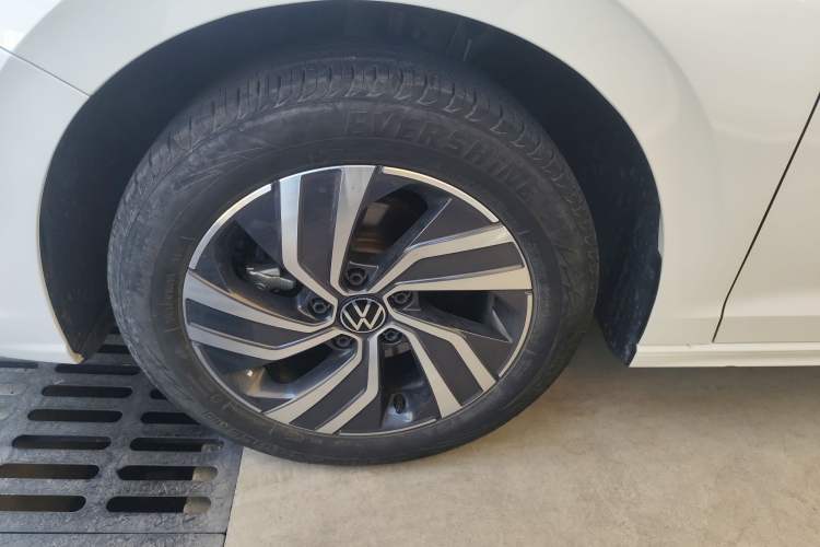 Used Volkswagen Bora 2025 Facelifted 200TSI DSG Yuexing Navigation Edition
