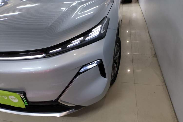 Used Geely Galaxy Xingjian 7 EM-i 2025 55 km Launch Edition Left Front Headlight