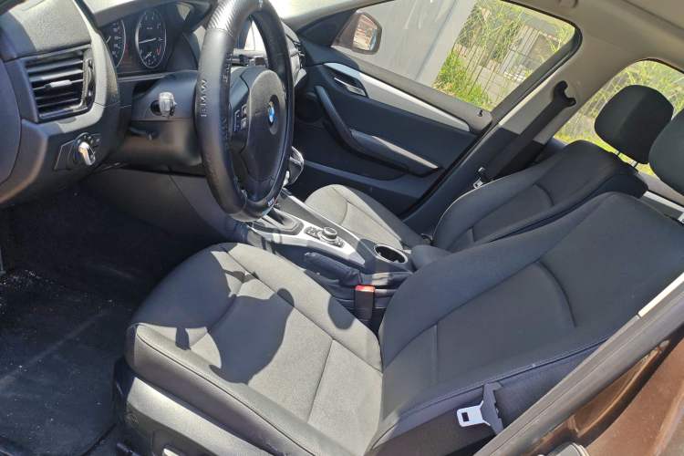 Used BMW X1 2012 sDrive18i Luxury Edition