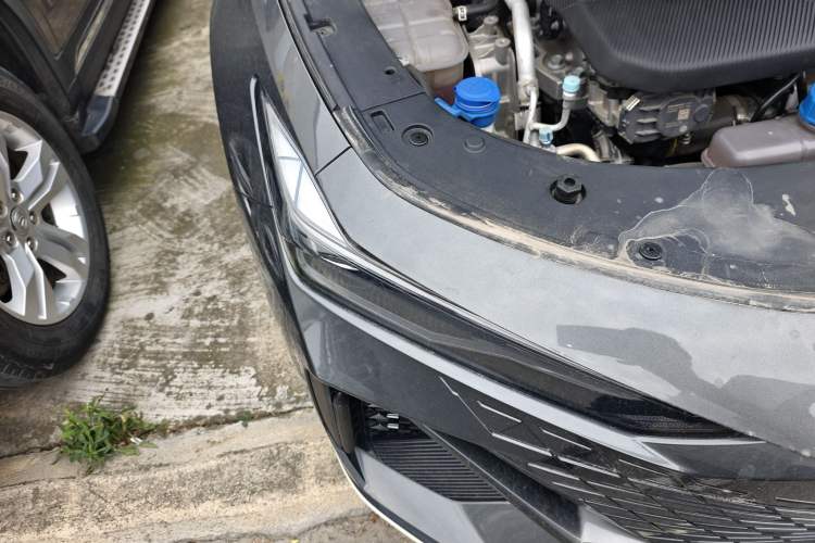 Used Changan UNI-V 2023 1.5T Prestige Model