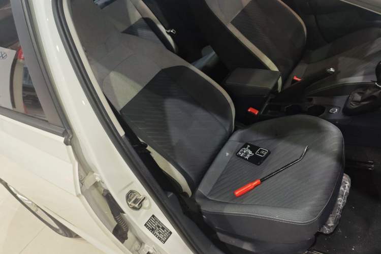 Used Volkswagen Lavida 2023 New Rui 1.5L Automatic New Yi Edition